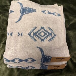 Wrangler Towel Set Unisex OS Beige New Steer Head Striped 2 Piece Bath Towels